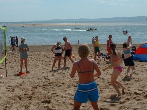 Clare hitting at Exmouth 2002.jpg